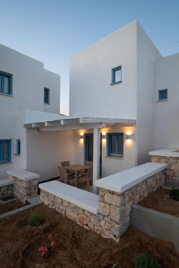 Camvillia Donoussa Village Suites Eksteriør billede
